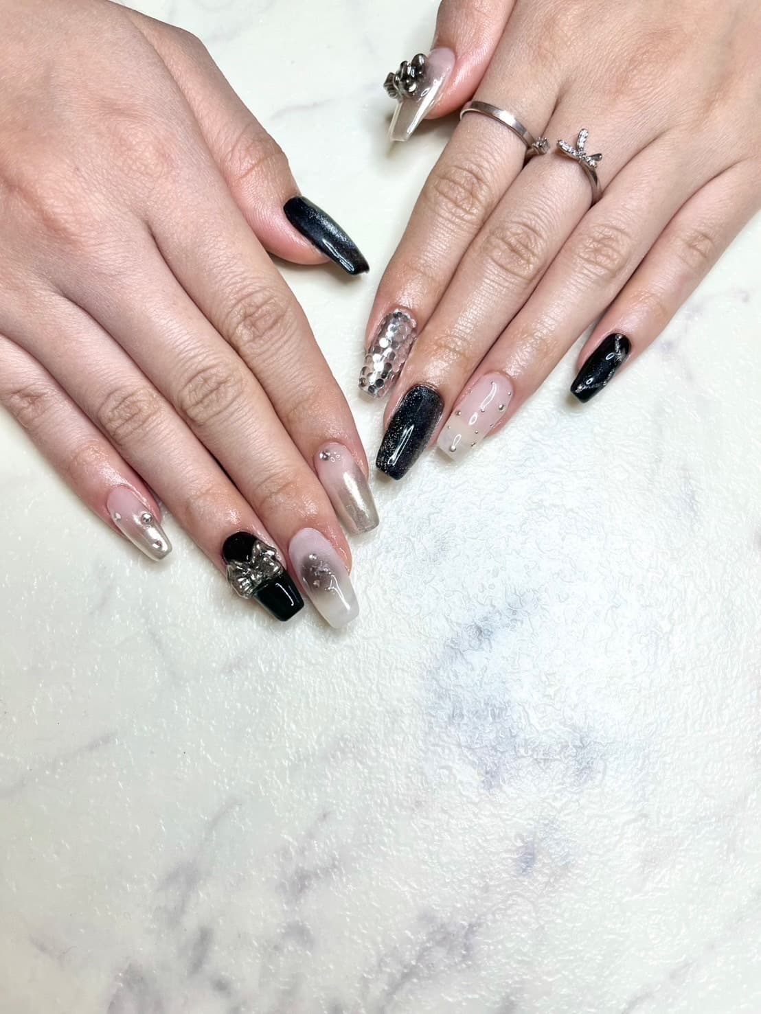 PLACIDEZ（プラシデス）のネイル施術